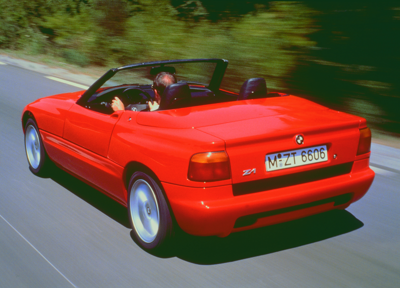 Illustration for article titled The BMW Z1 Is A Beautiful Work Of Art That's Underwhelming To Drive